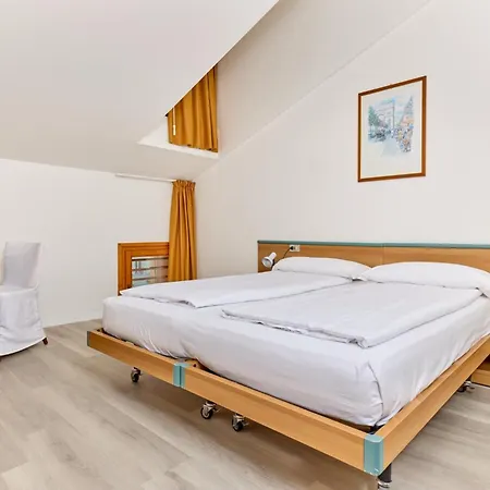 Hotel Geier Torbole Sul Garda Exterior photo