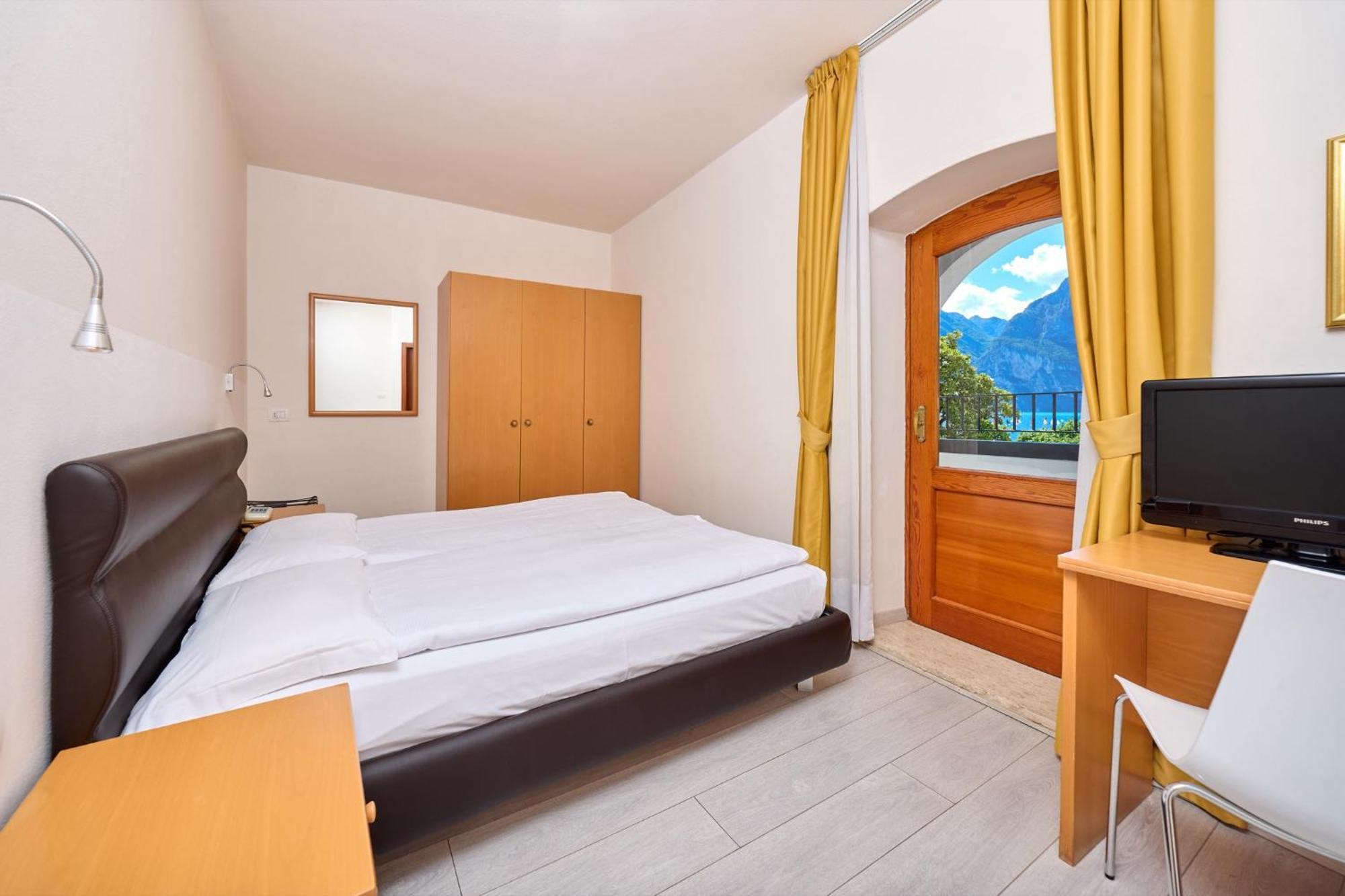 Hotel Geier 3*