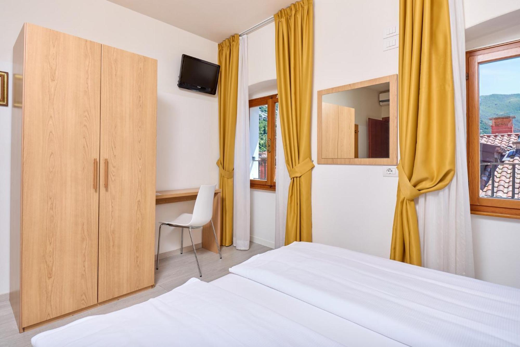 Geier Hotel Torbole Sul Garda