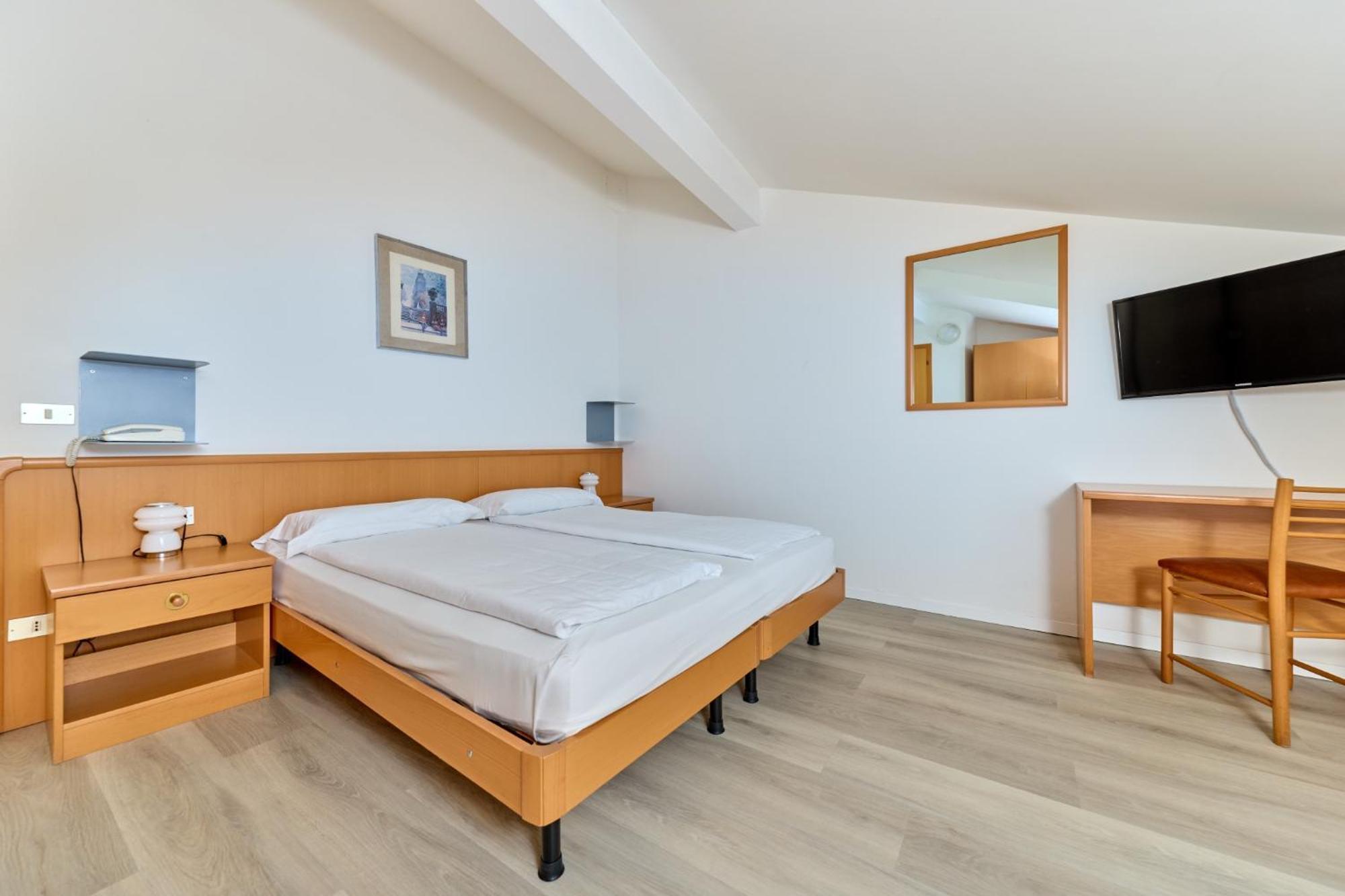 Hotel Geier Torbole Sul Garda